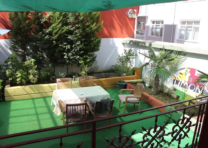 Limon Хостел