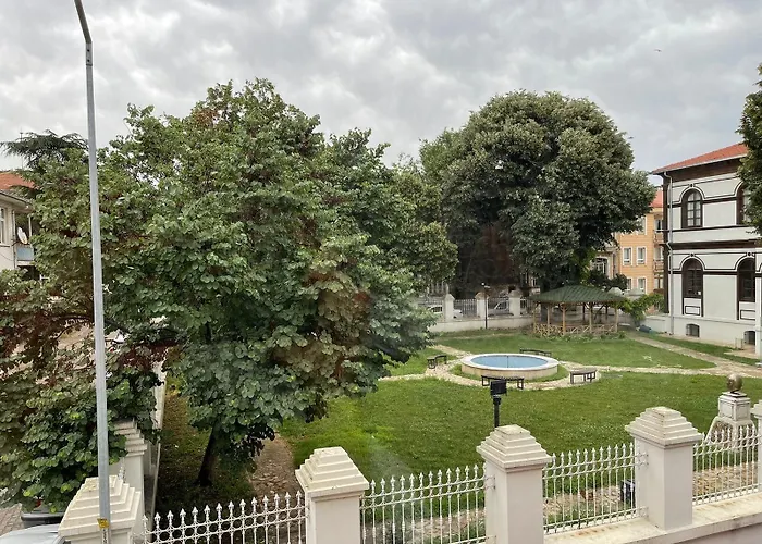 Limon Хостел *