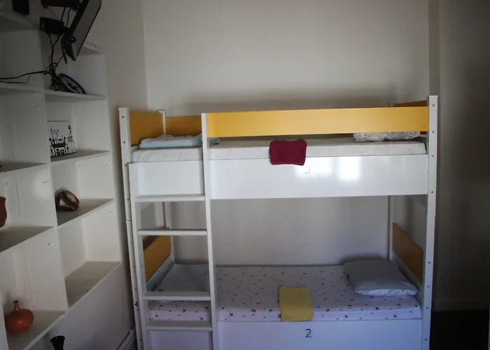 Хостел Limon *